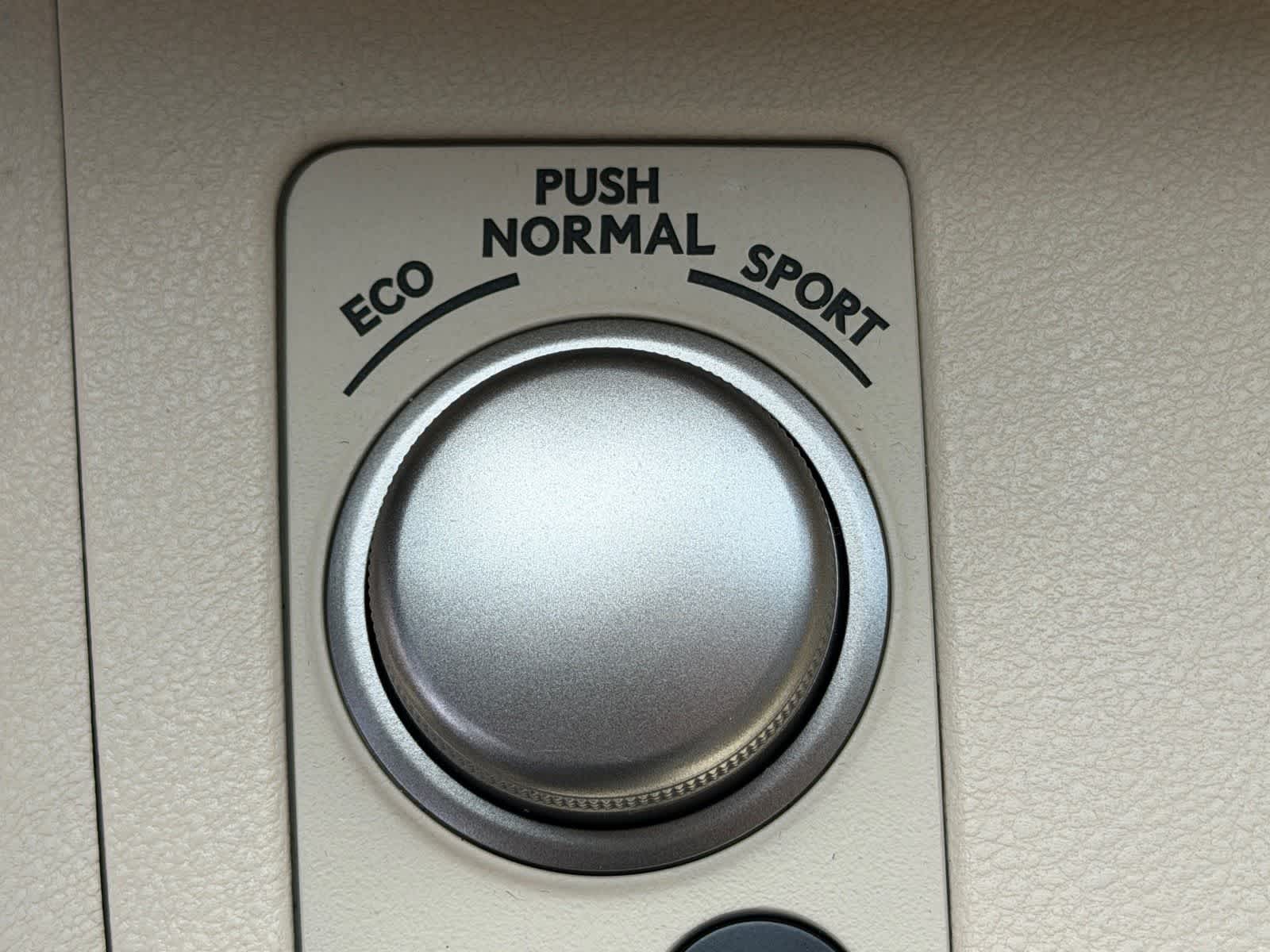Thumbnail: 2013 Lexus ES - 30