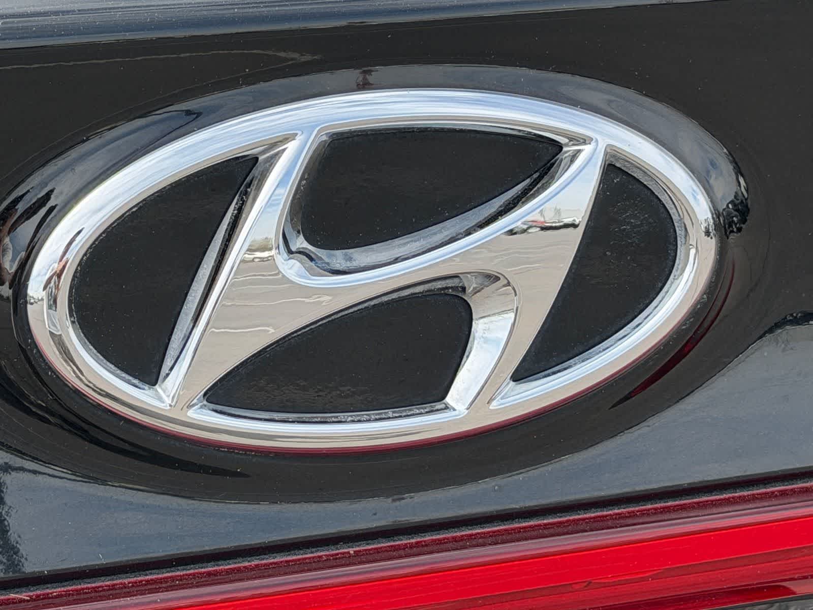 Thumbnail: 2021 Hyundai Santa Fe - 27