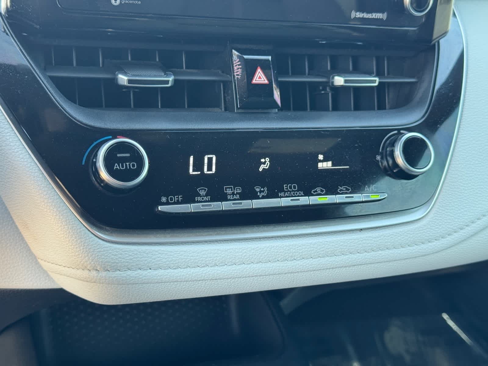 Thumbnail: 2021 Toyota Corolla - 27