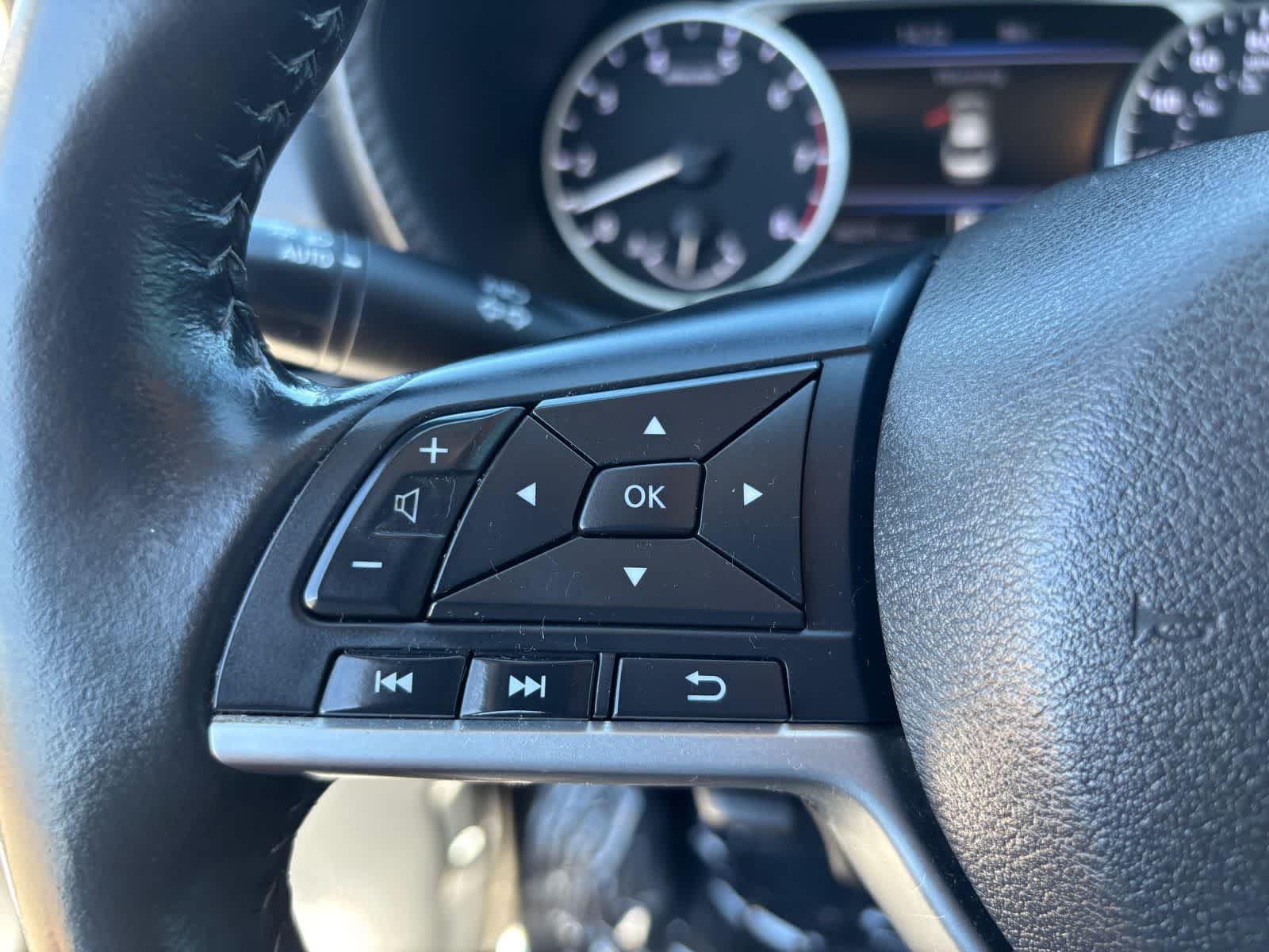 Thumbnail: 2023 Nissan Sentra - 22