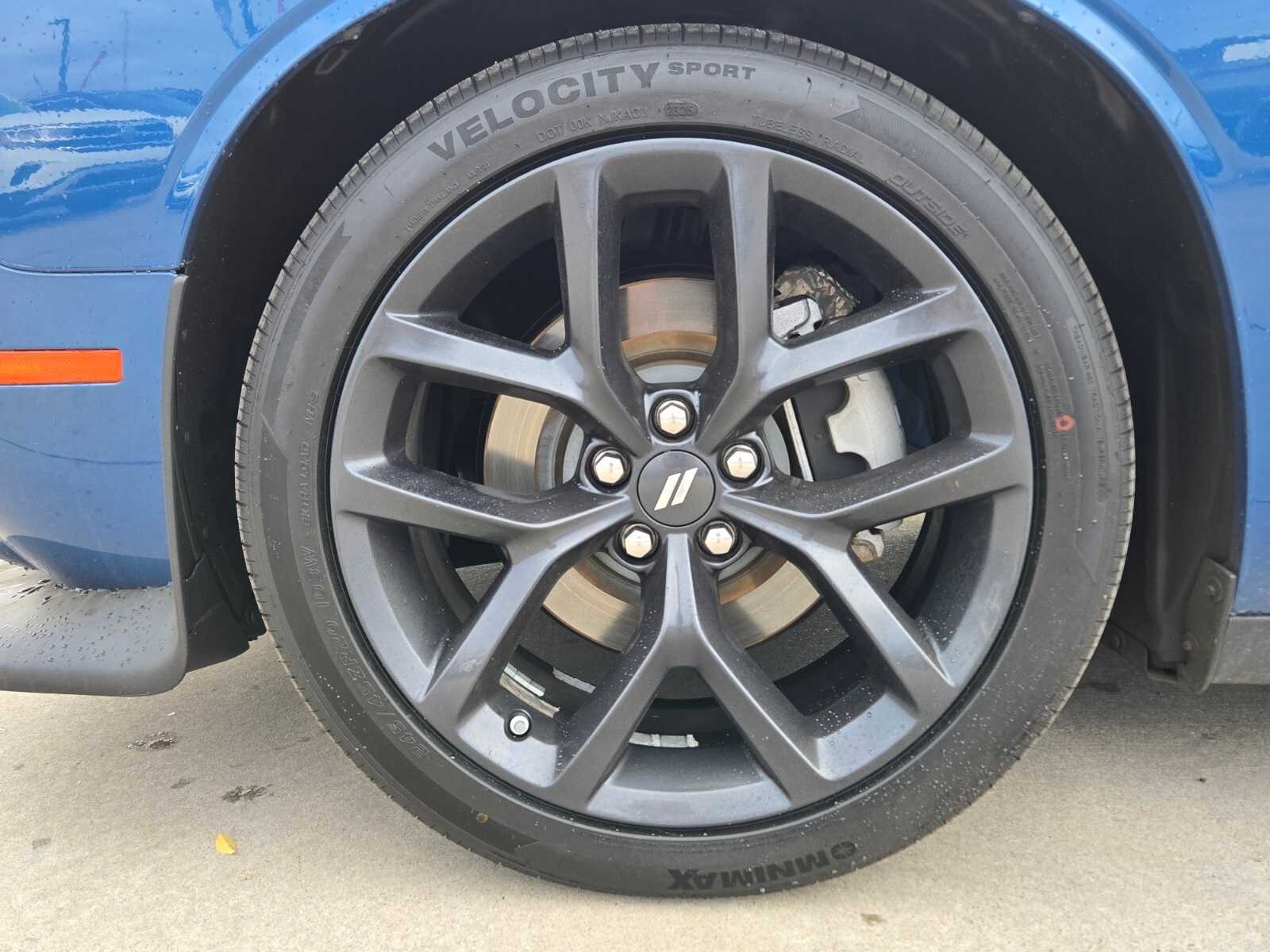 Thumbnail: 2022 Dodge Challenger - 10