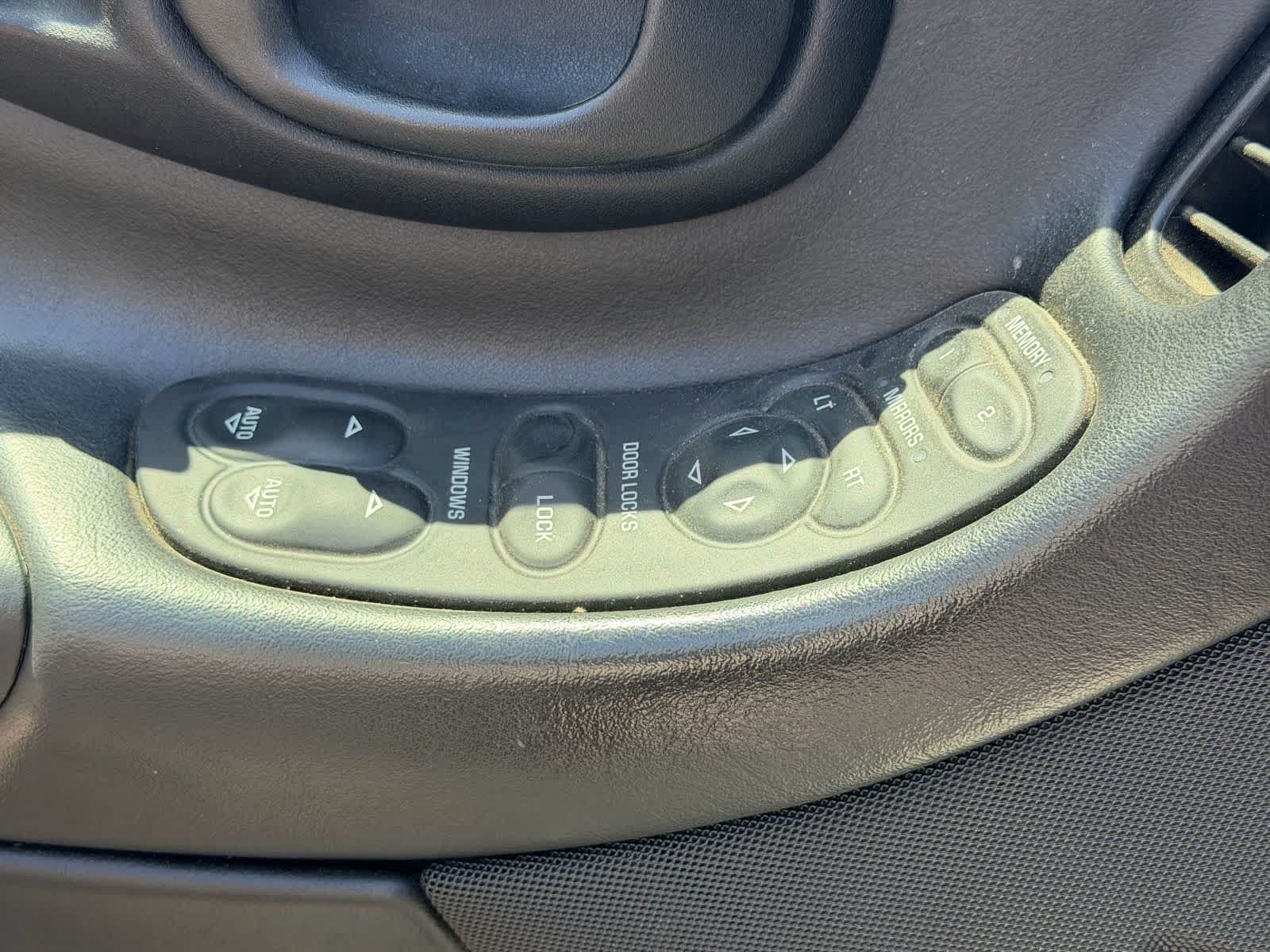 Thumbnail: 2004 Chevrolet Corvette - 10