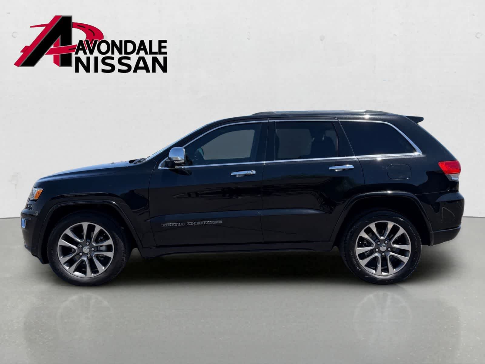 Thumbnail: 2017 Jeep Grand Cherokee - 3