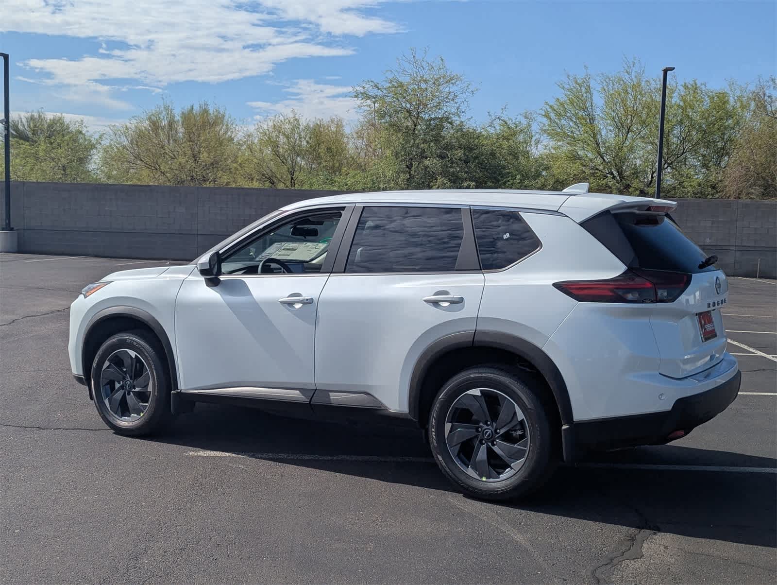 Thumbnail: 2026 Nissan Rogue - 4