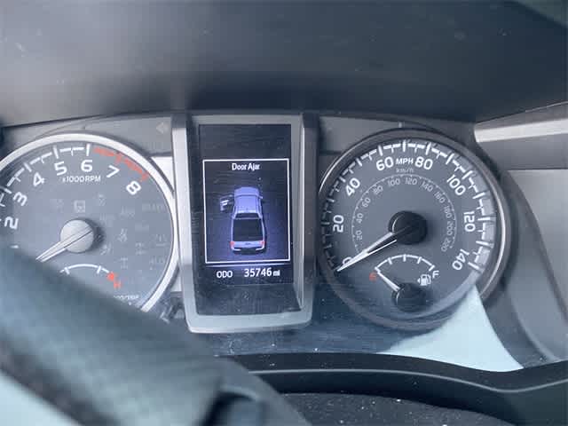 Thumbnail: 2022 Toyota Tacoma - 19