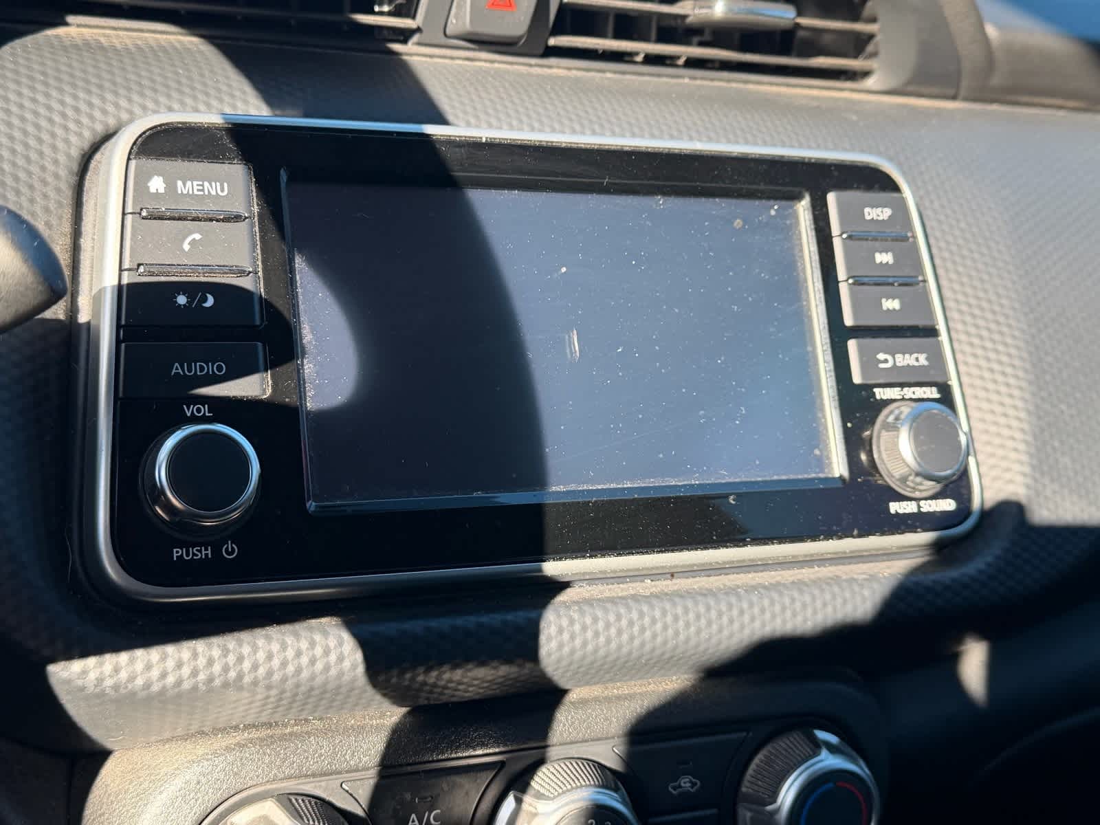 Thumbnail: 2023 Nissan Kicks - 8