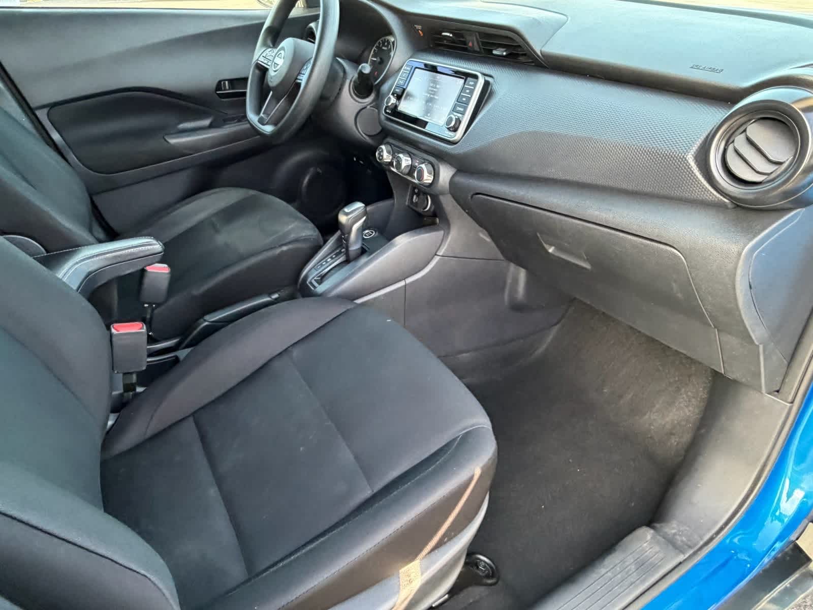 Thumbnail: 2023 Nissan Kicks - 12