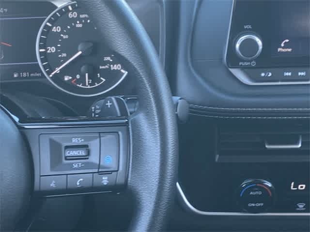2023 Nissan Rogue SV 22