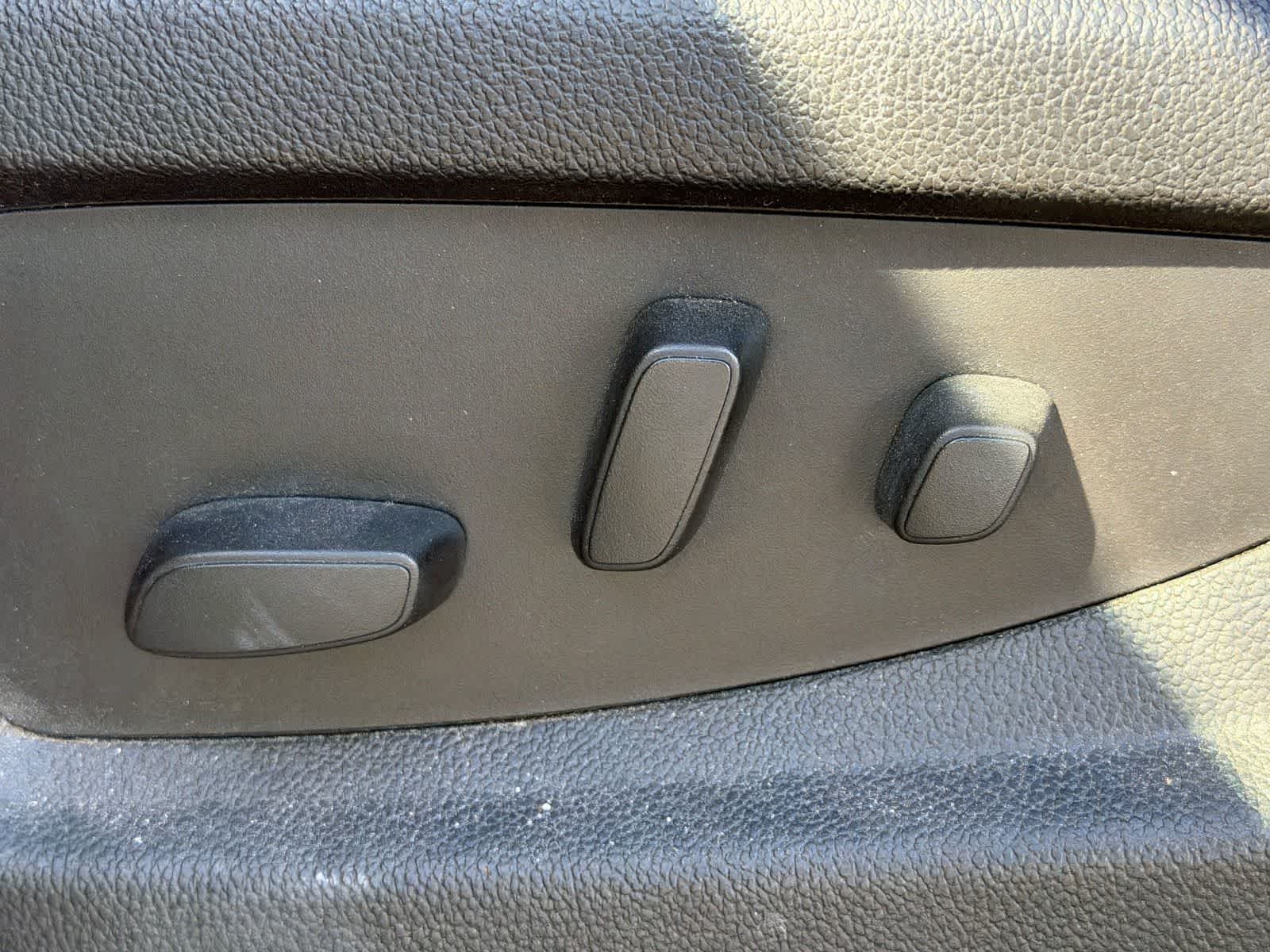Thumbnail: 2015 Chevrolet Tahoe - 7