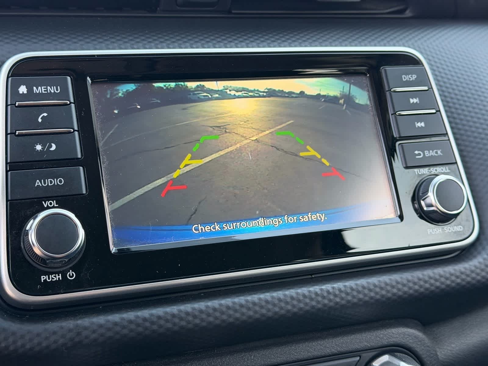 Thumbnail: 2023 Nissan Kicks - 19