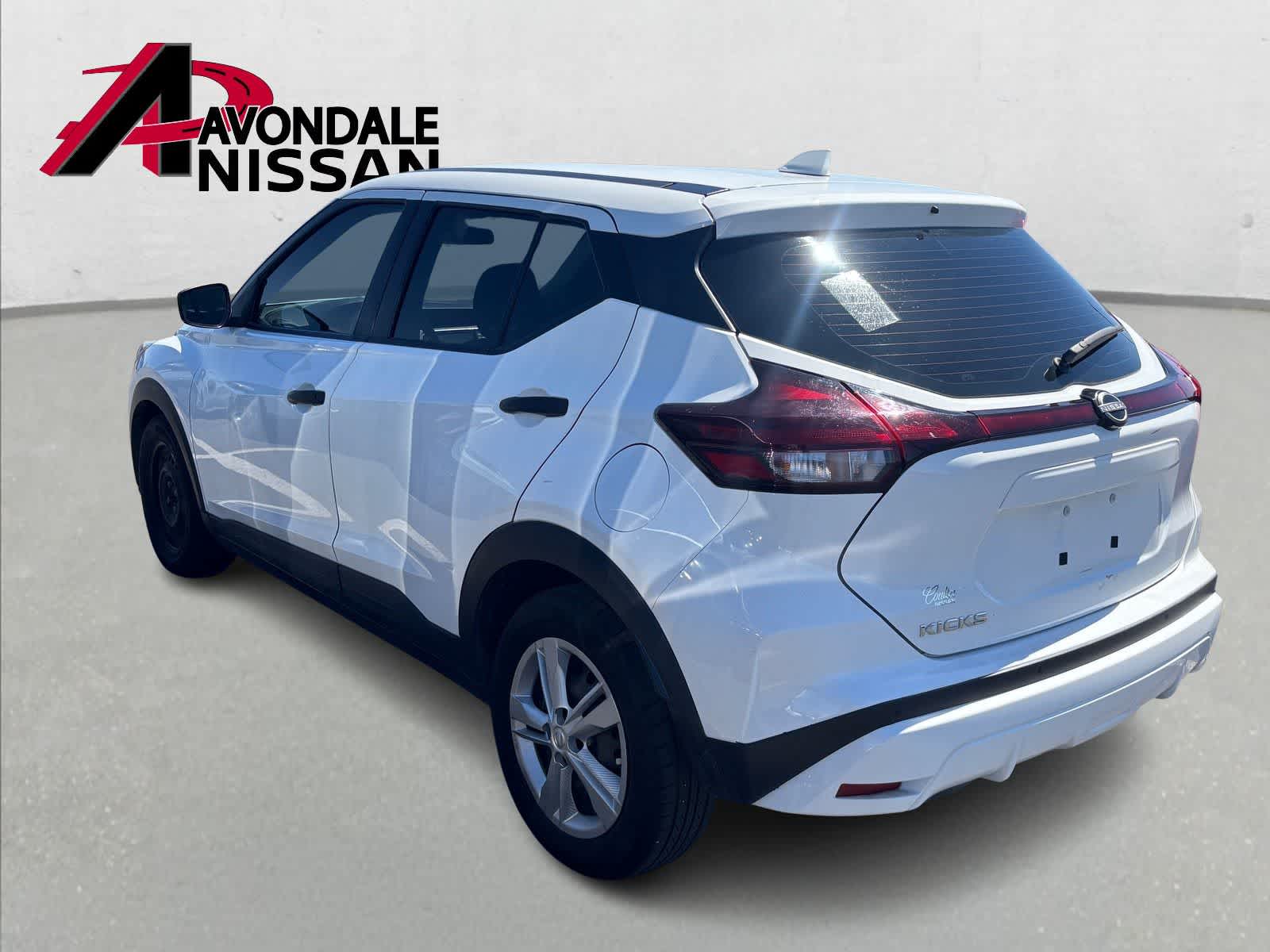 Thumbnail: 2023 Nissan Kicks - 3