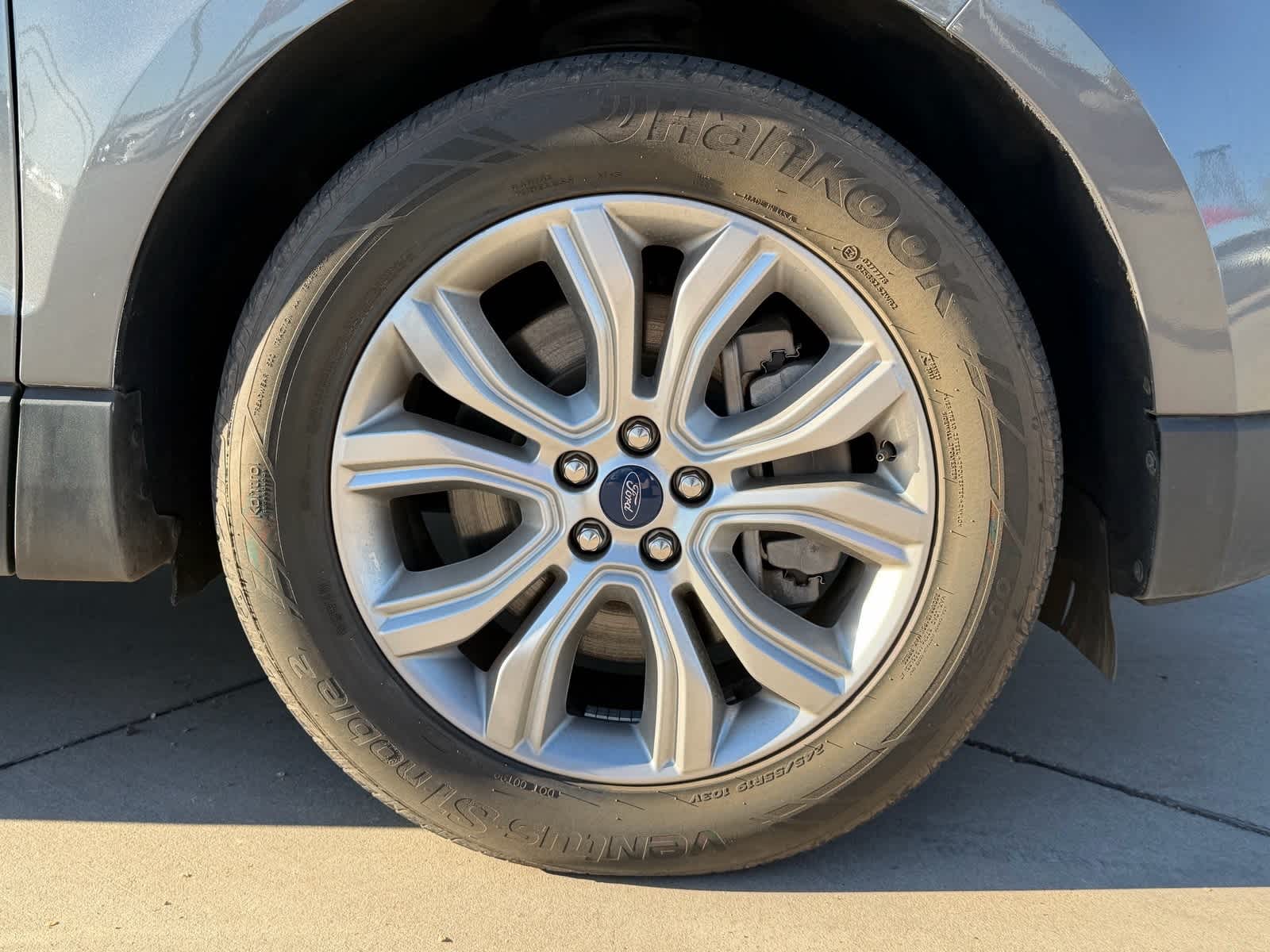 Thumbnail: 2022 Ford Edge - 10