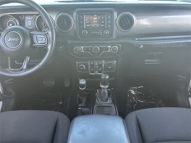 Thumbnail: 2019 Jeep Wrangler - 18