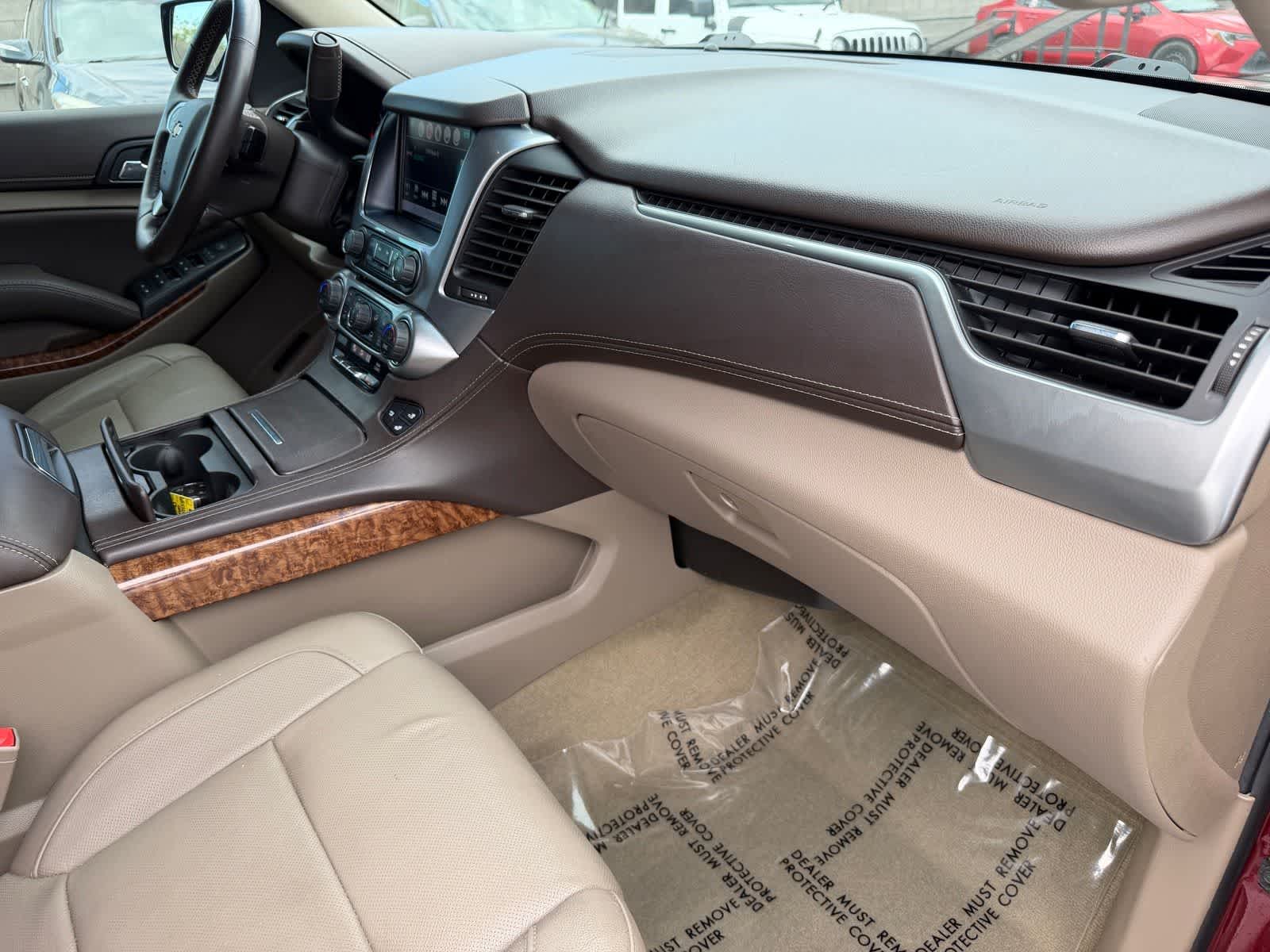 Thumbnail: 2016 Chevrolet Tahoe - 10
