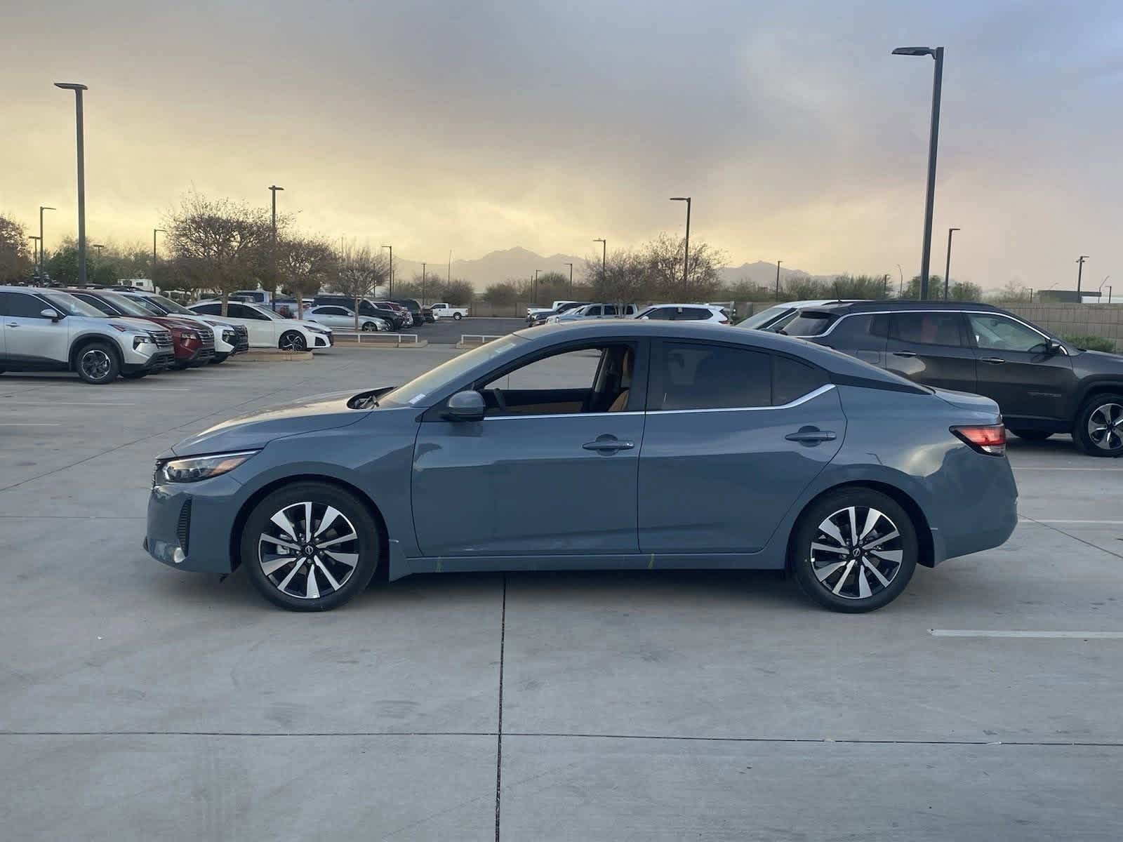 Thumbnail: 2025 Nissan Sentra - 3