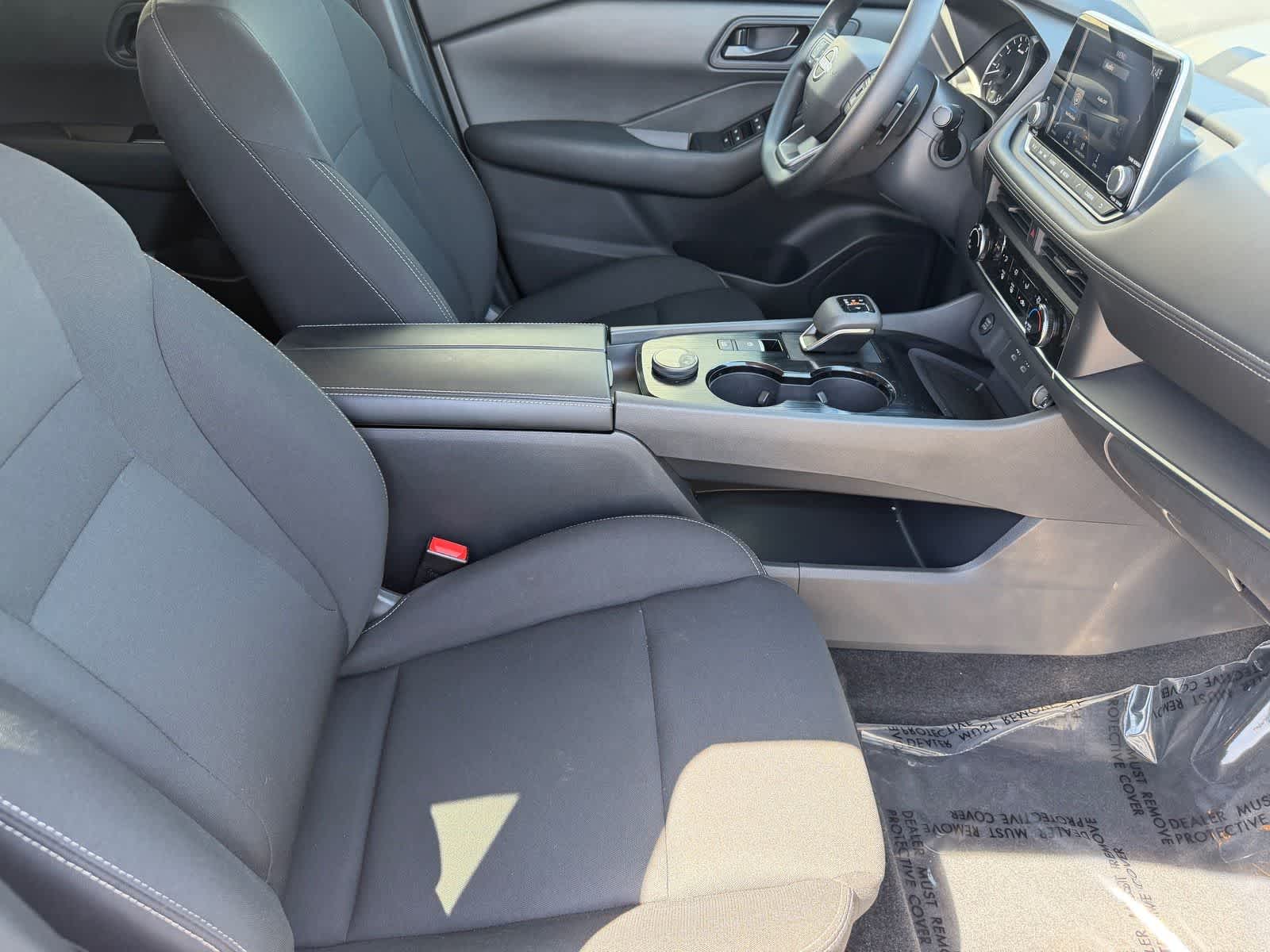 Thumbnail: 2026 Nissan Rogue - 10