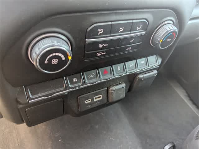 Thumbnail: 2021 Chevrolet Silverado 1500 - 17