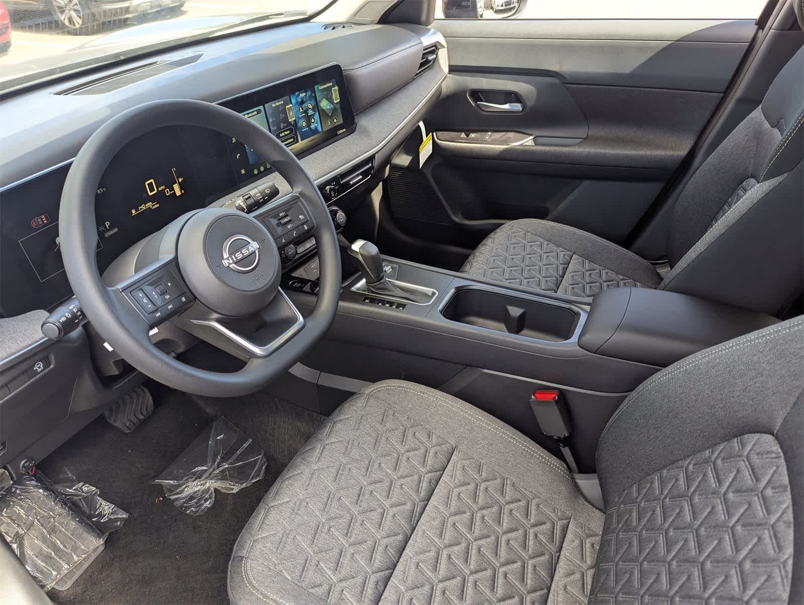 Thumbnail: 2026 Nissan Kicks - 2