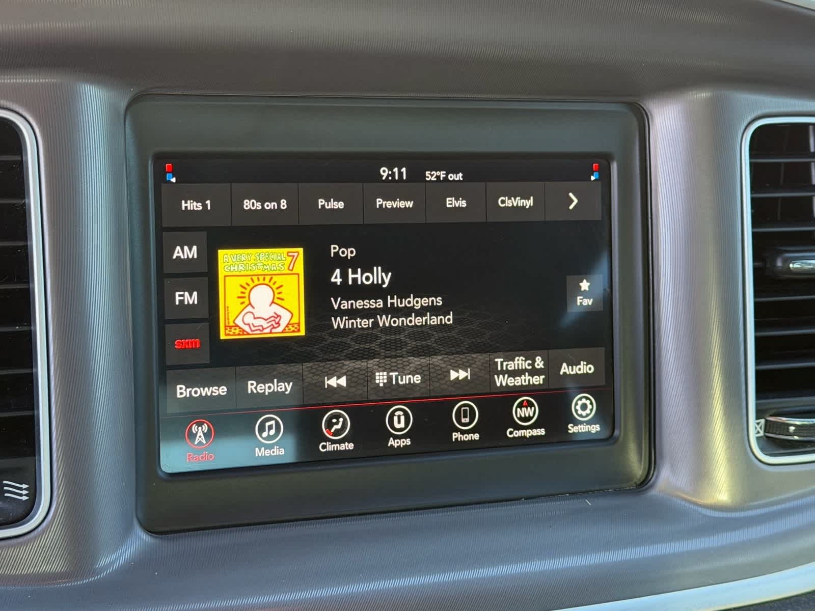 Thumbnail: 2022 Dodge Charger - 20