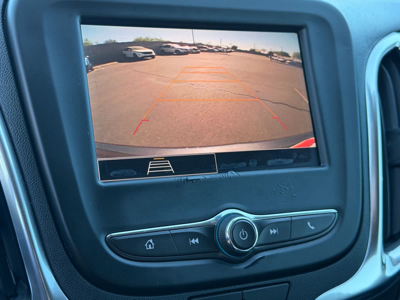 Thumbnail: 2022 Chevrolet Equinox - 24