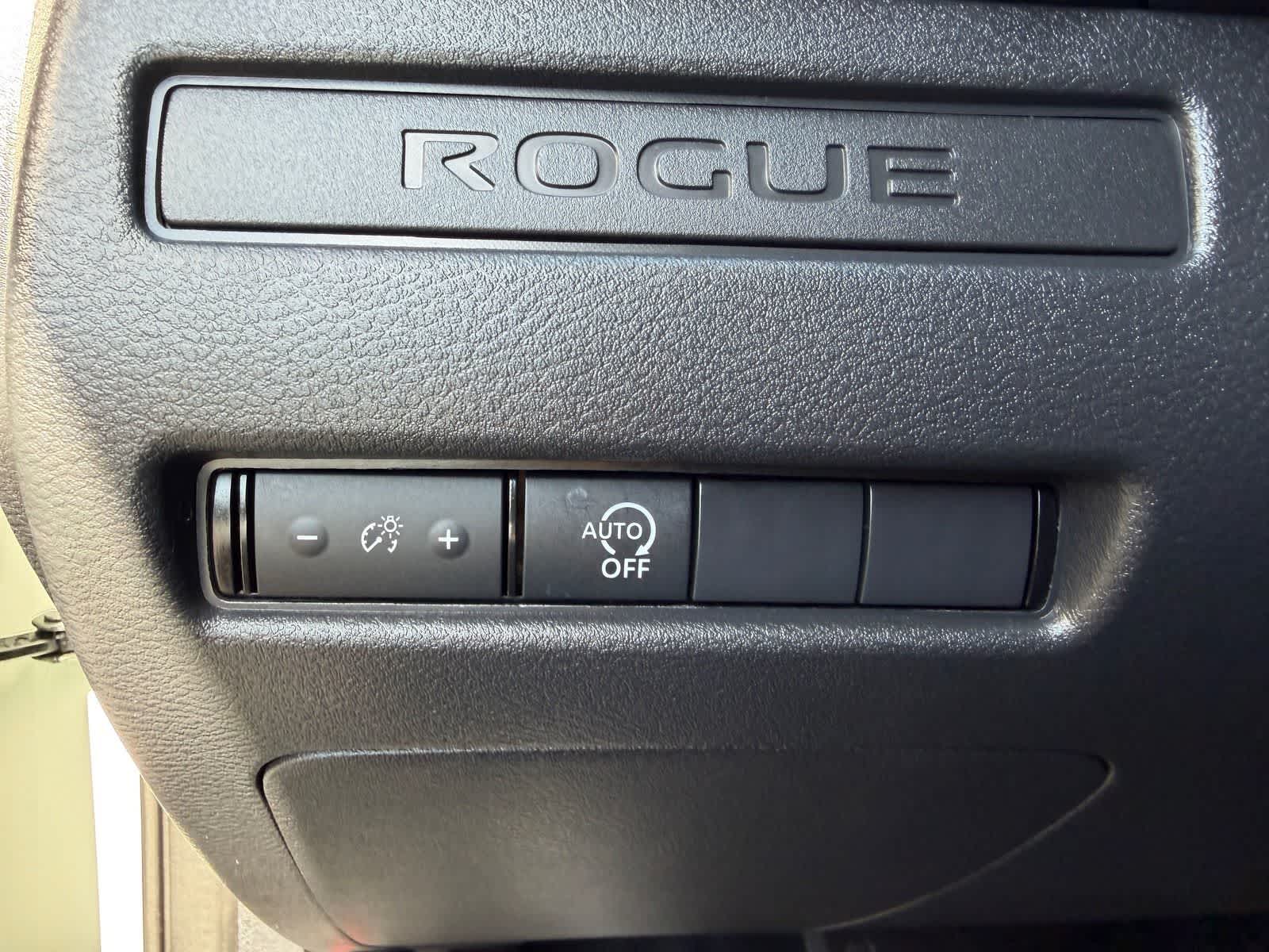 Thumbnail: 2026 Nissan Rogue - 17
