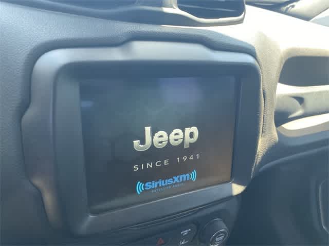 Thumbnail: 2023 Jeep Renegade - 15