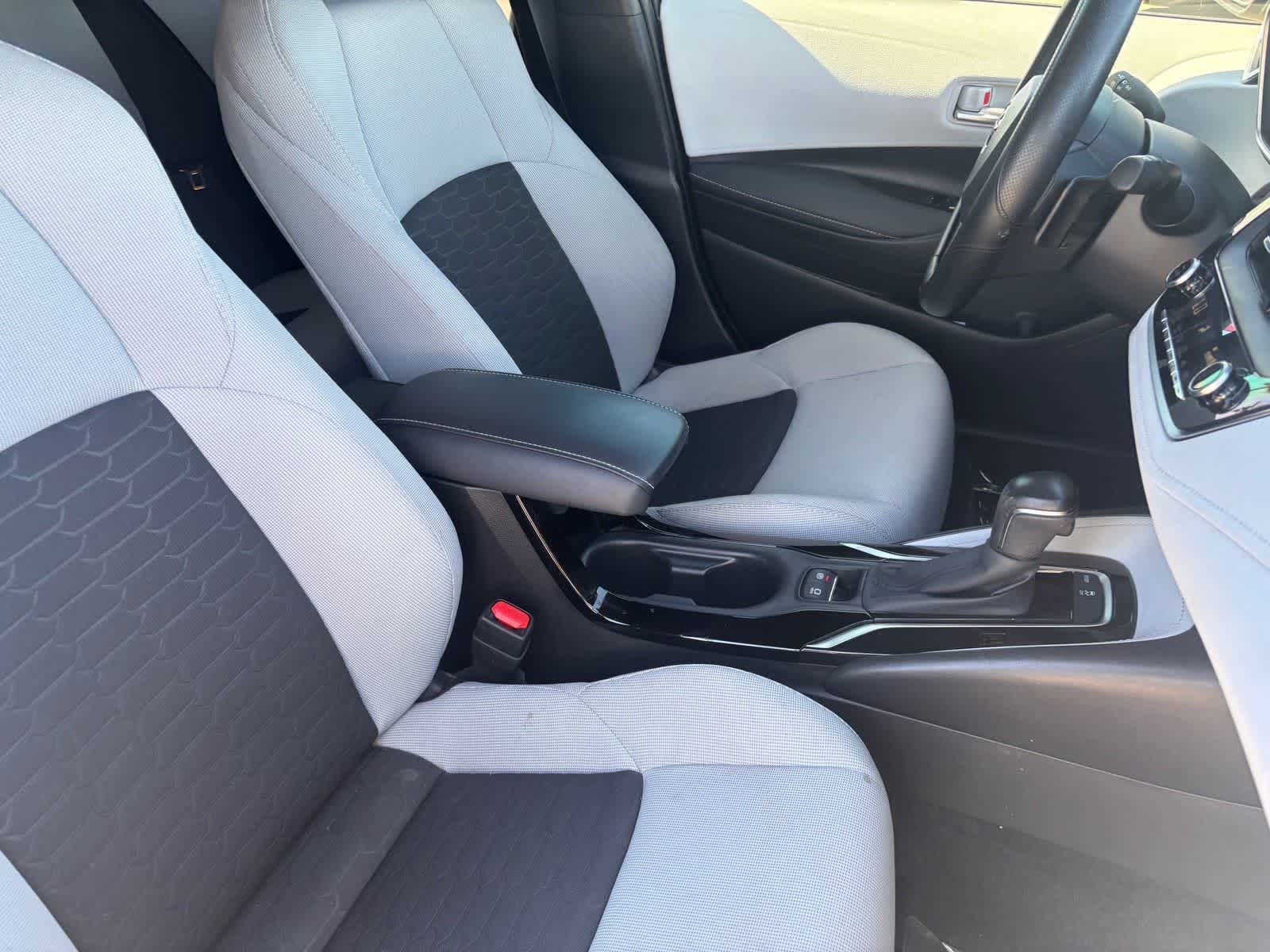 Thumbnail: 2022 Toyota Corolla - 12