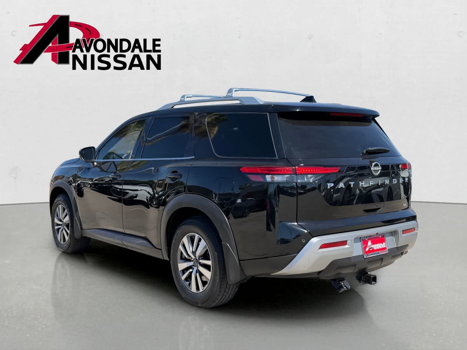 Thumbnail: 2022 Nissan Pathfinder - 3
