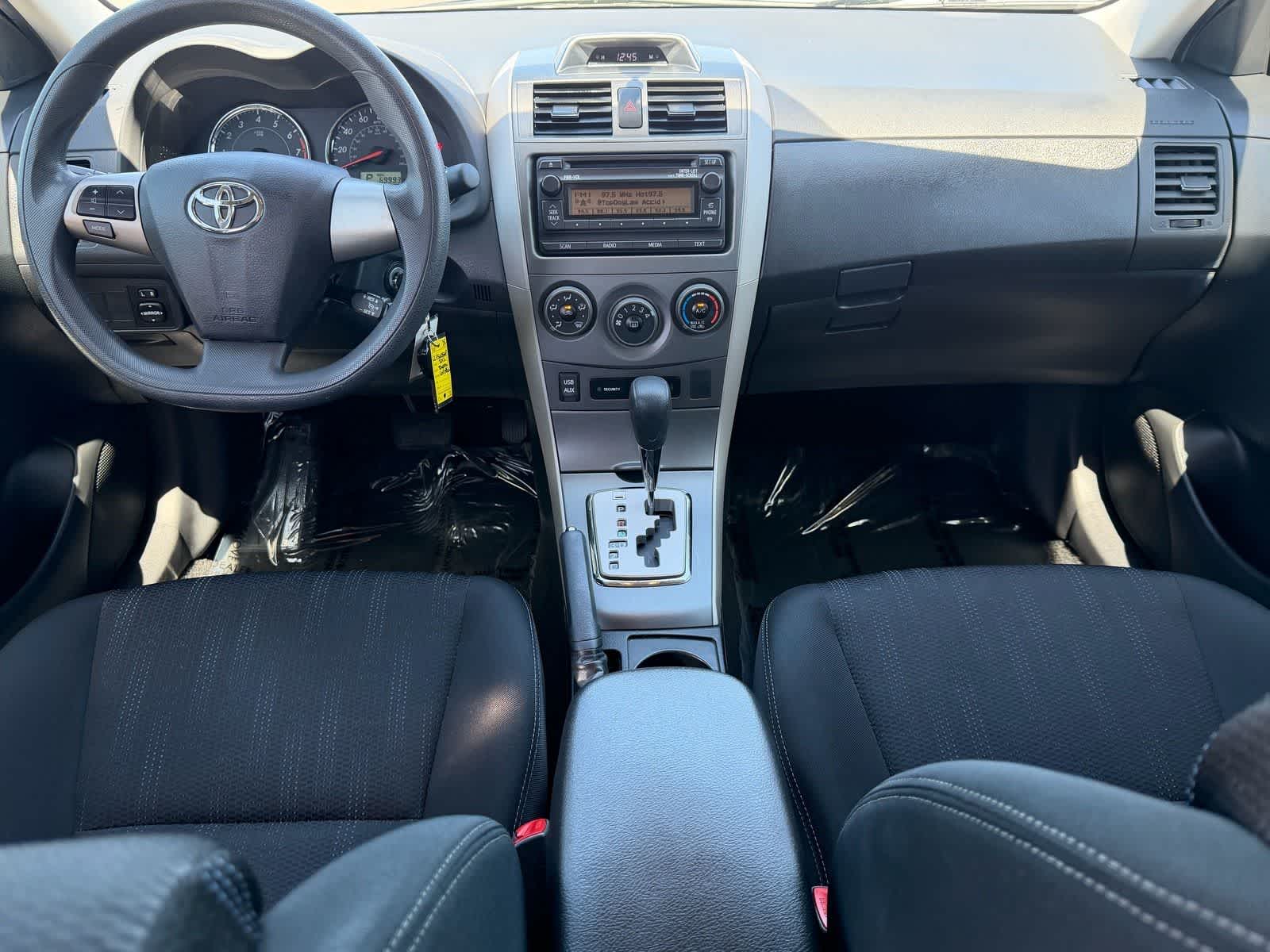 Thumbnail: 2012 Toyota Corolla - 18