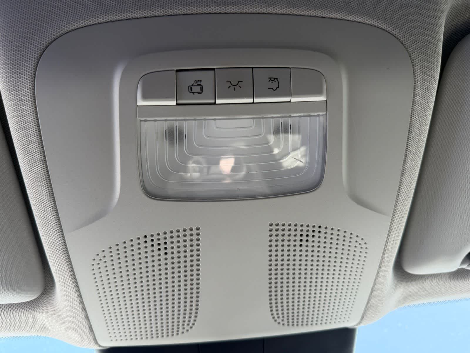 Thumbnail: 2016 Mercedes-Benz Metris - 14