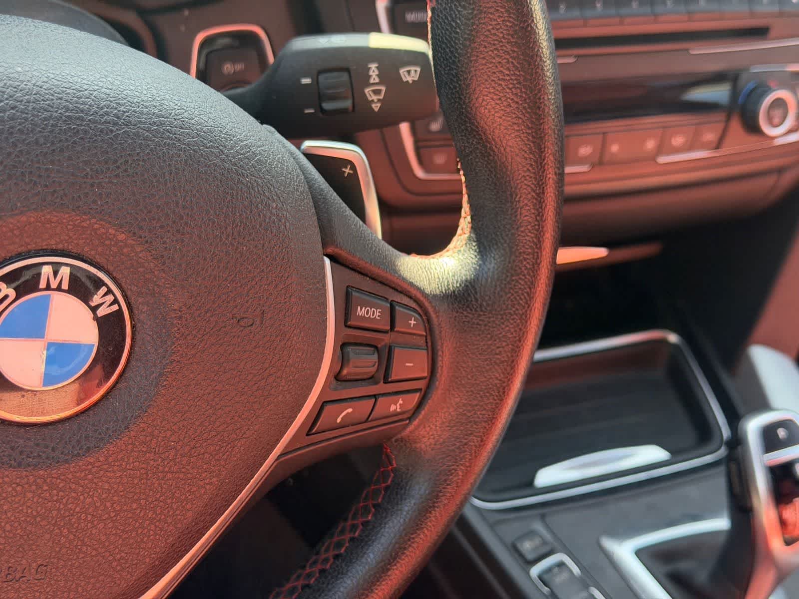 Thumbnail: 2012 BMW 3 Series - 14