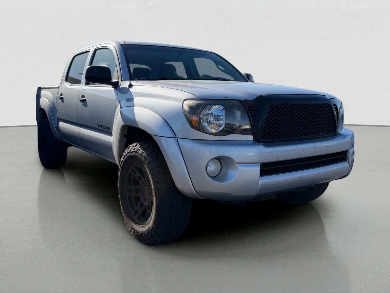 Thumbnail: 2009 Toyota Tacoma - 4