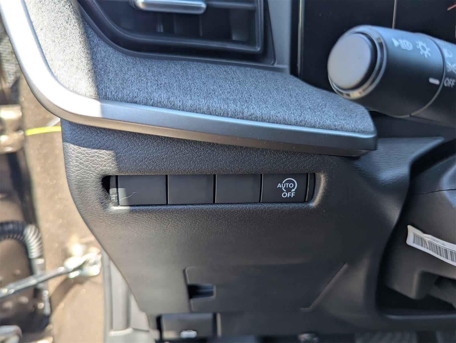 Thumbnail: 2026 Nissan Kicks - 26