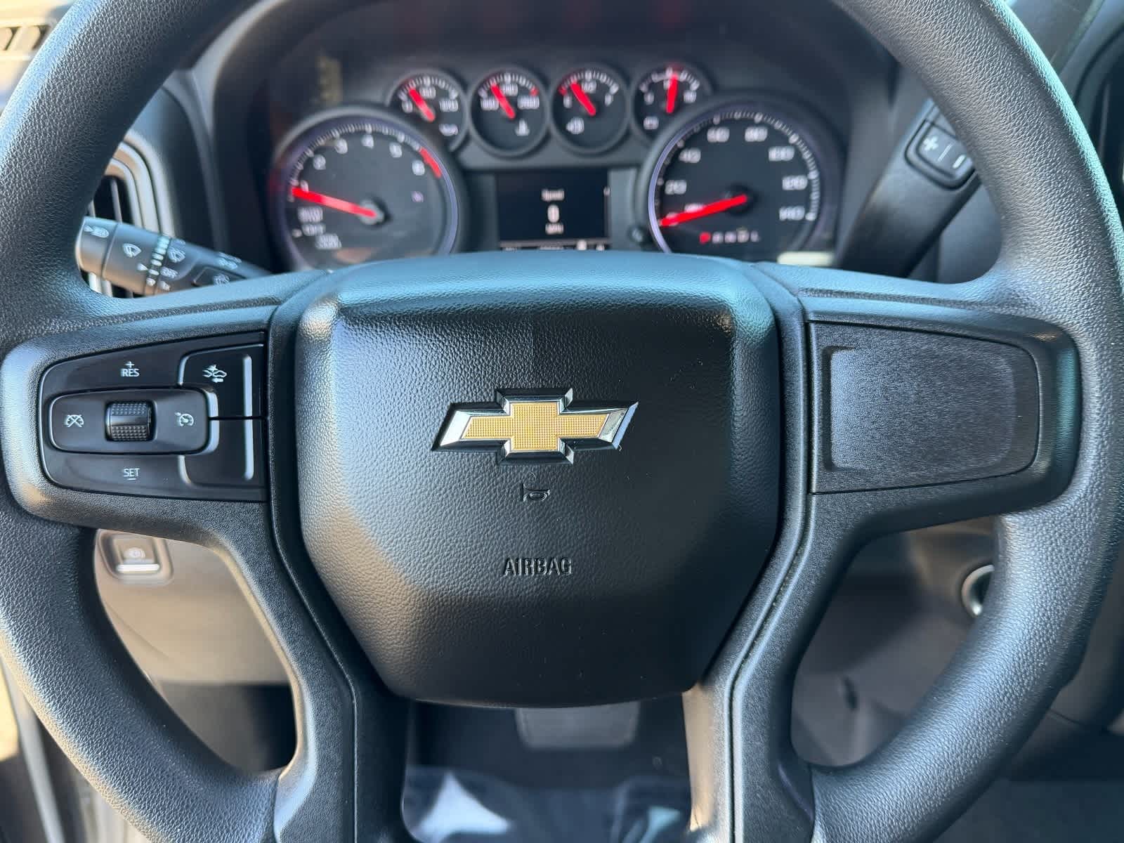 Thumbnail: 2022 Chevrolet Silverado 1500 - 29