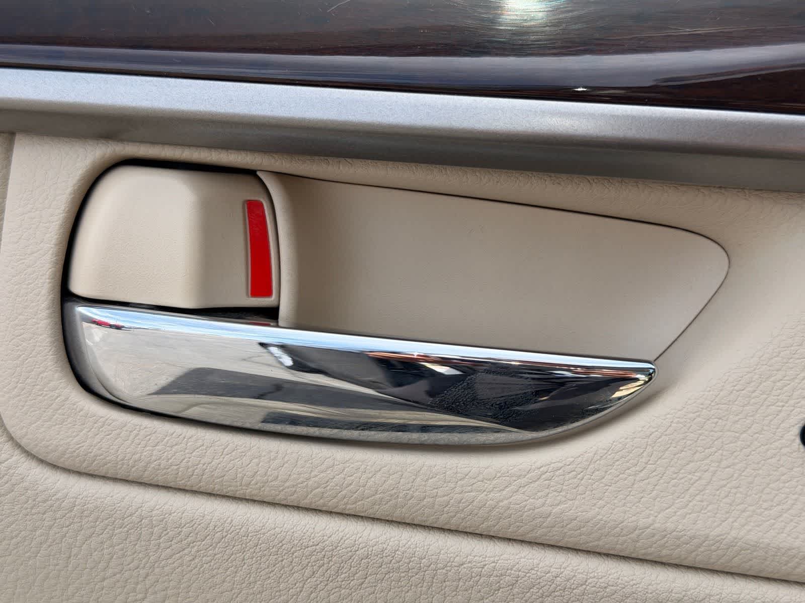 Thumbnail: 2013 Lexus ES - 18