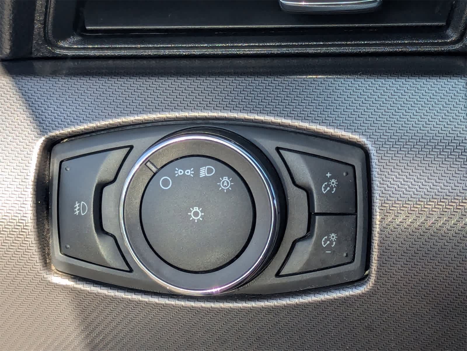 Thumbnail: 2019 Ford Mustang - 32