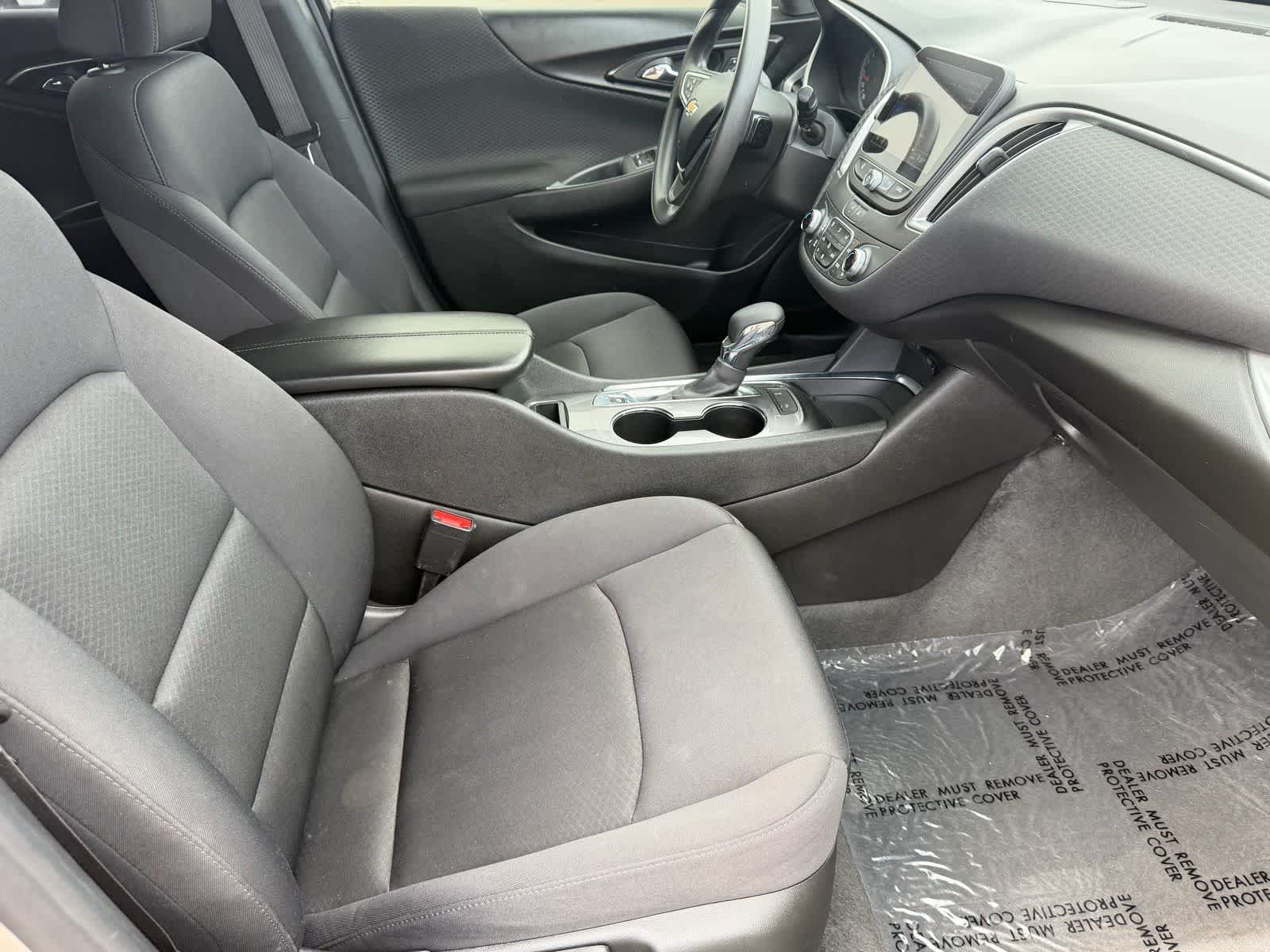 Thumbnail: 2024 Chevrolet Malibu - 12