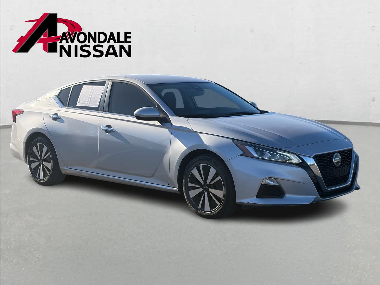Thumbnail: 2022 Nissan Altima - 8