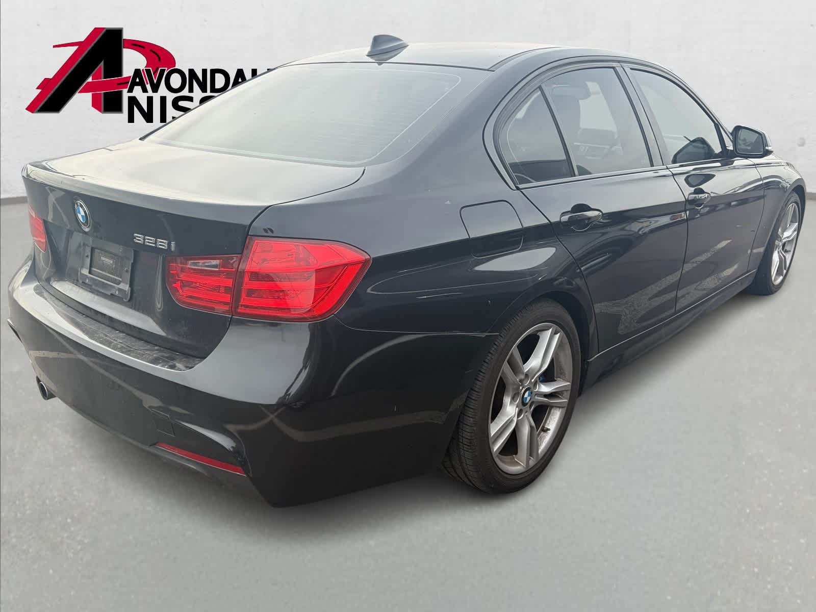 Thumbnail: 2014 BMW 3 Series - 4