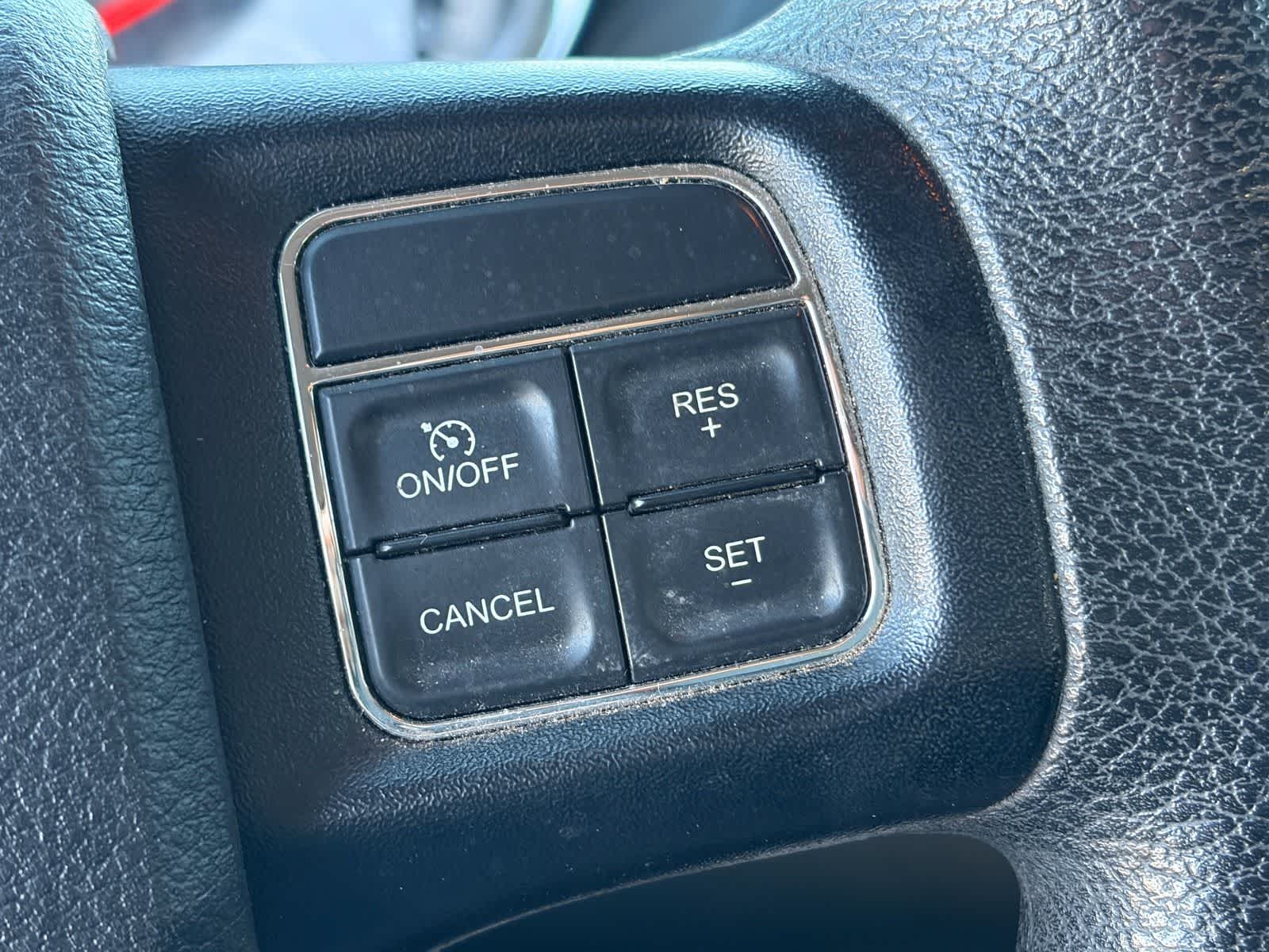 Thumbnail: 2015 Dodge Grand Caravan - 10