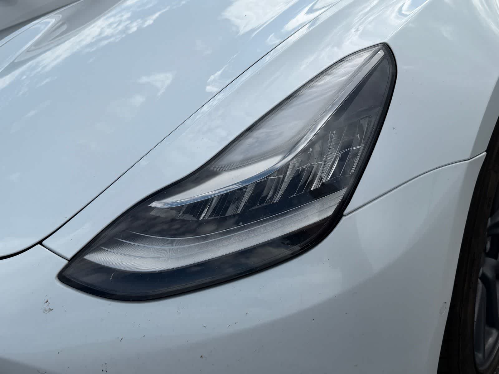 Thumbnail: 2018 Tesla Model 3 - 17