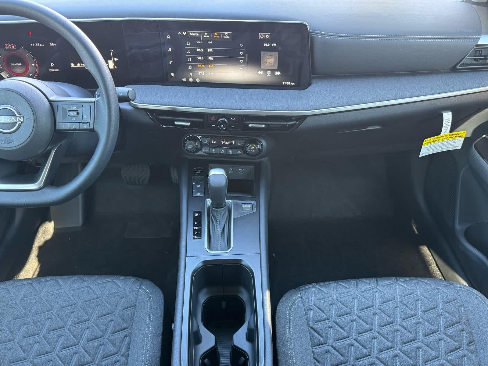 Thumbnail: 2026 Nissan Kicks - 14