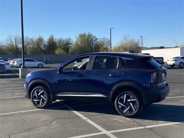 Thumbnail: 2025 Nissan Kicks - 4