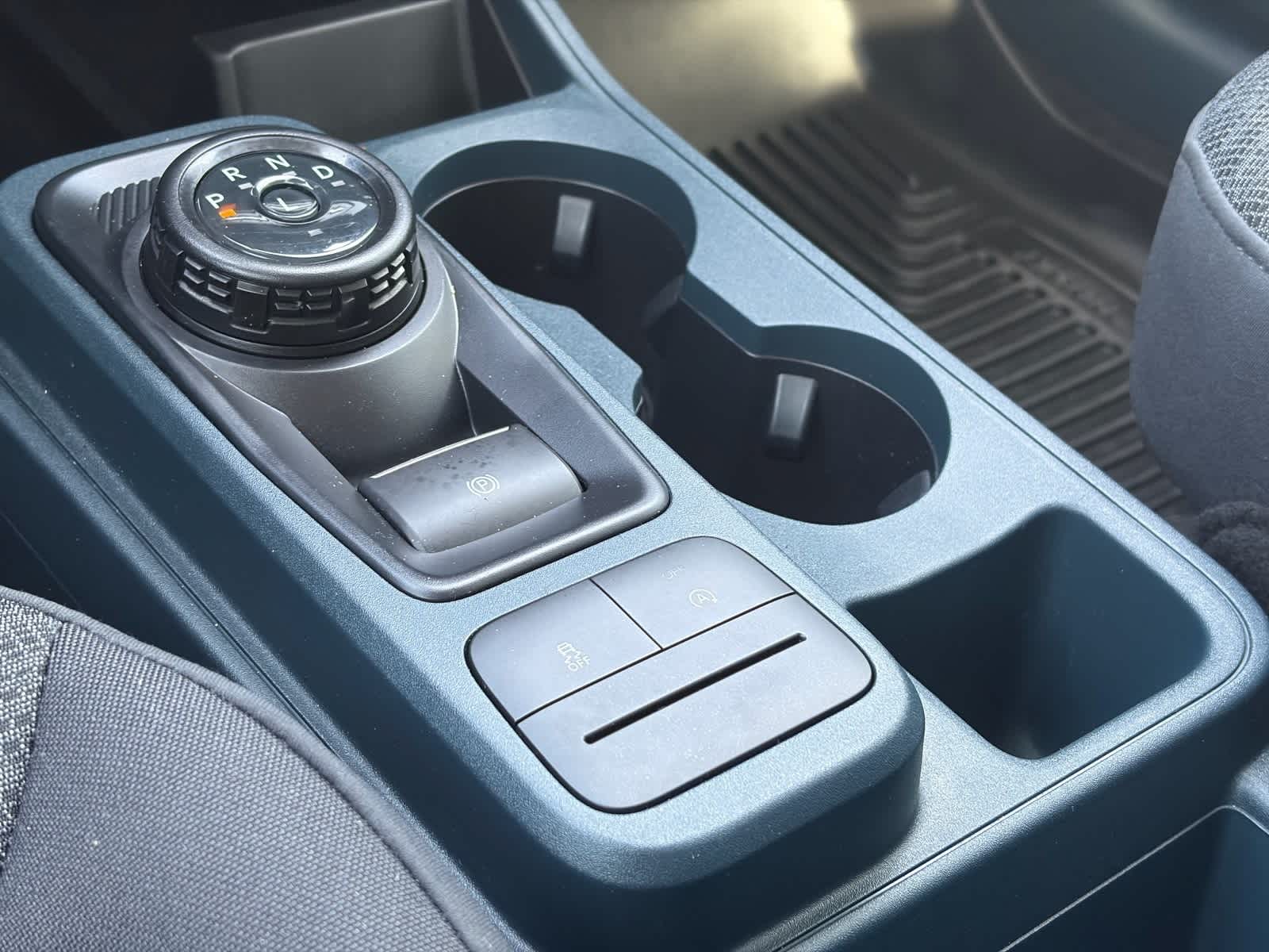 Thumbnail: 2025 Ford Maverick - 24