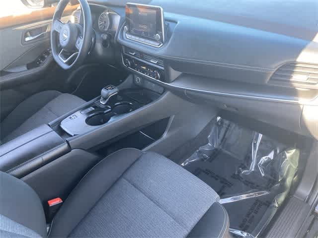 2023 Nissan Rogue SV 14