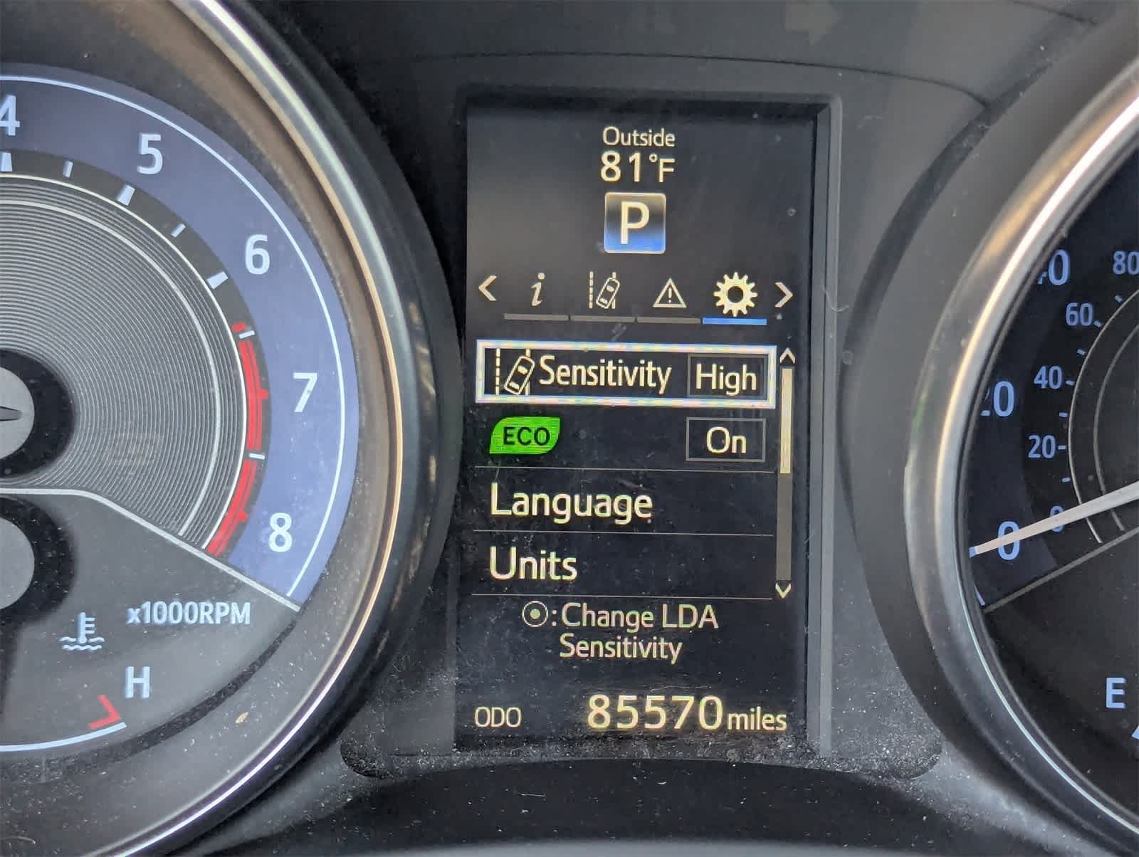 Thumbnail: 2017 Toyota Corolla iM - 32