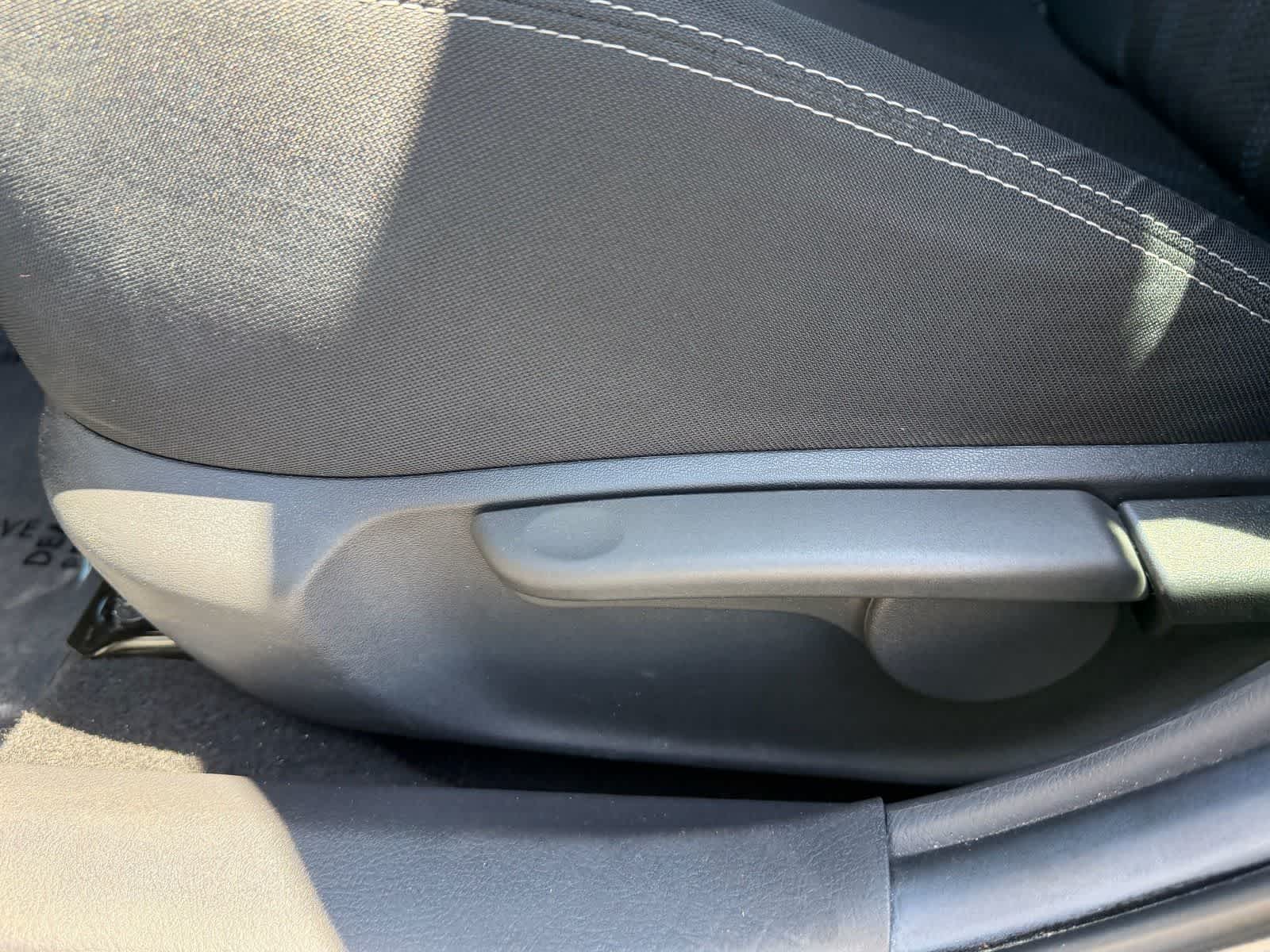 Thumbnail: 2012 Toyota Corolla - 23