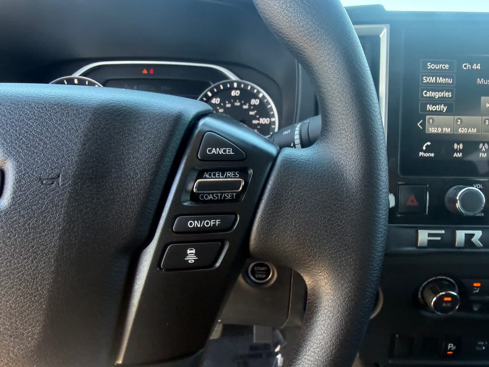 Thumbnail: 2025 Nissan Frontier - 23