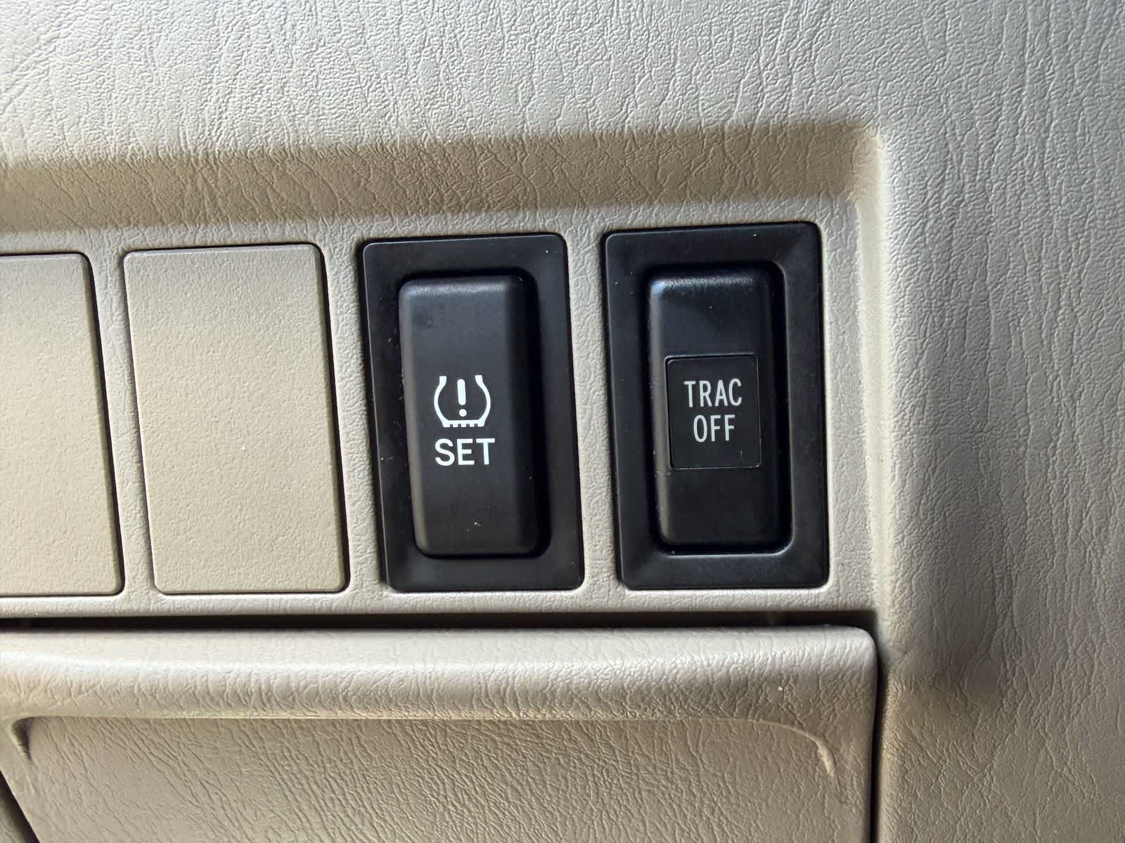 Thumbnail: 2004 Toyota RAV4 - 45