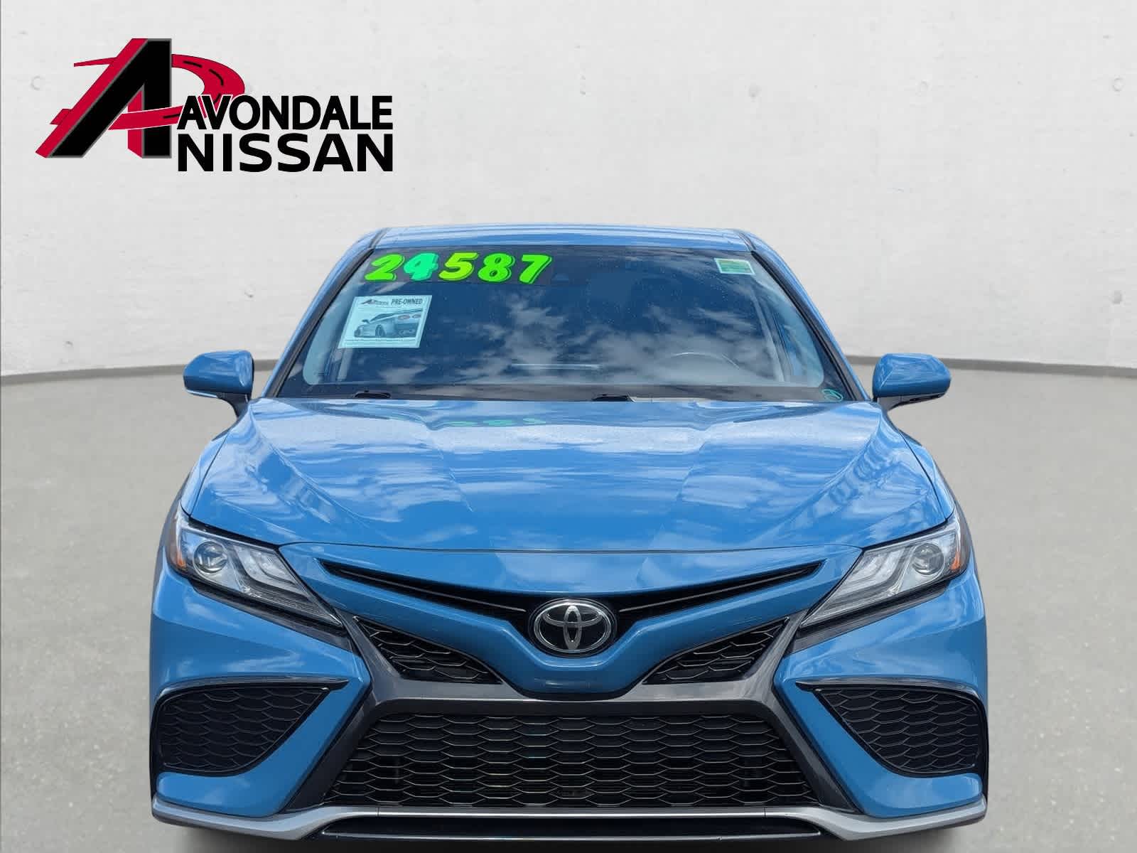 Thumbnail: 2023 Toyota Camry - 9